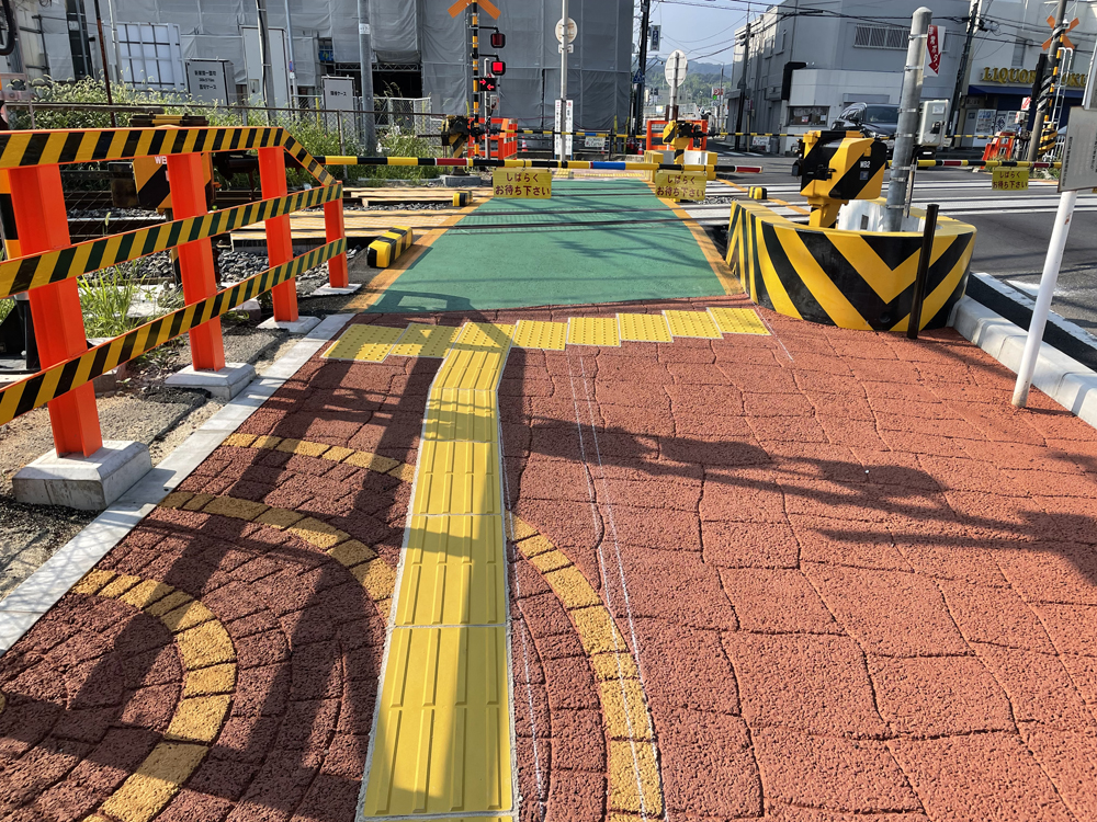 大阪市和泉泉南線（新家站前）泉南市